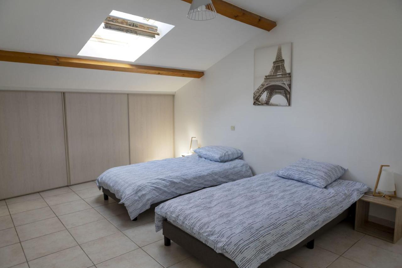 Spacious Duplex With South-facing Terrace *
